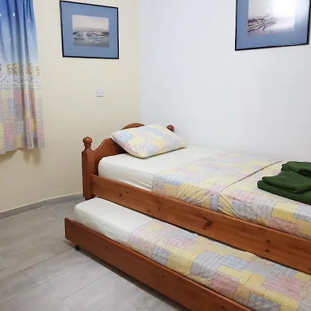 Fantasea Apartamento Paralimni